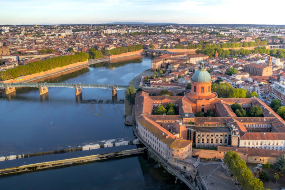 Circuit pédestre pour visiter Toulouse  - Bonjour Fun